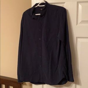 Uniqlo Slim Fit Oxford Button Down